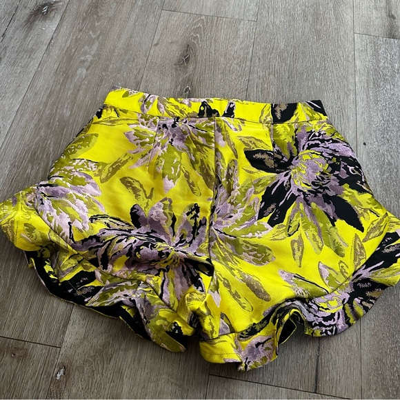 Camila Coelho Cordelina Short S - Picture 4 of 5